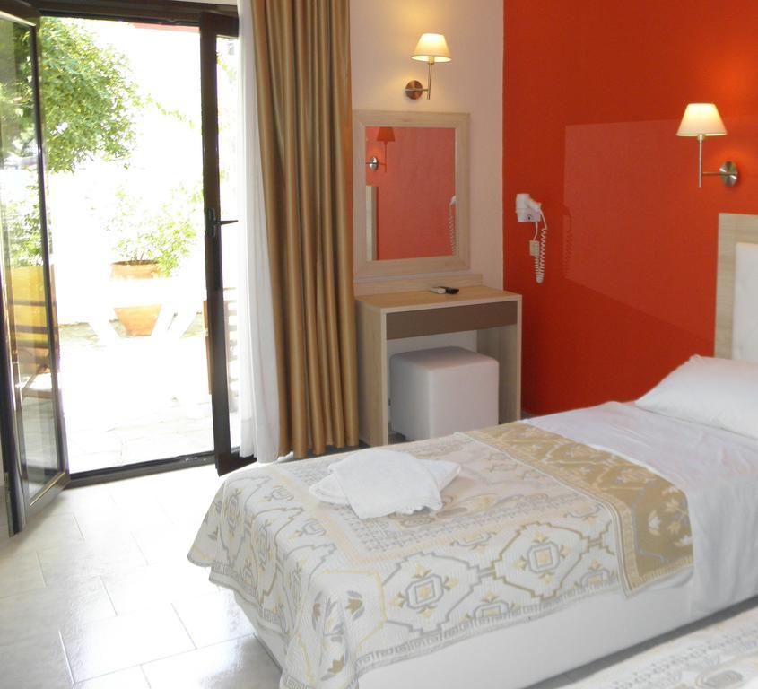 אואוראנואופולי Makedonia Hotel מראה חיצוני תמונה