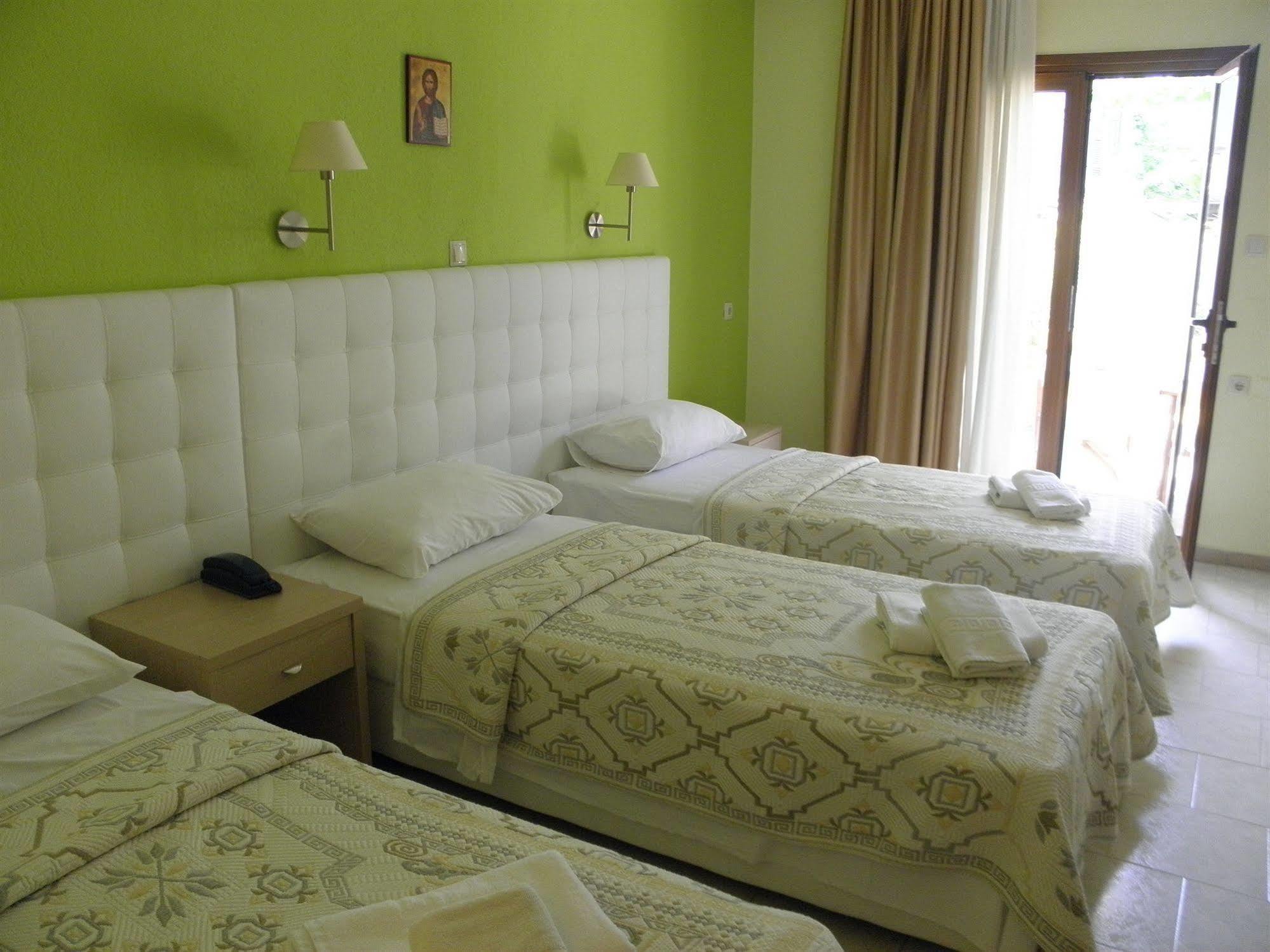 אואוראנואופולי Makedonia Hotel מראה חיצוני תמונה